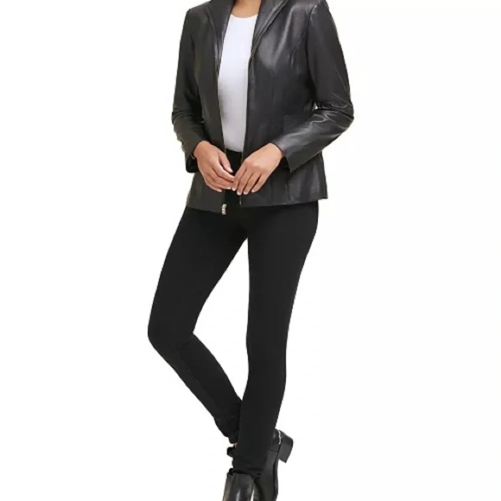 COLE HAAN Women’s leather/lamb skin jacket - Picture 5 of 13
